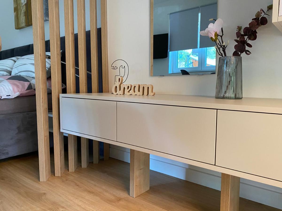 Artatore24 - Modern And Stylish Apartment