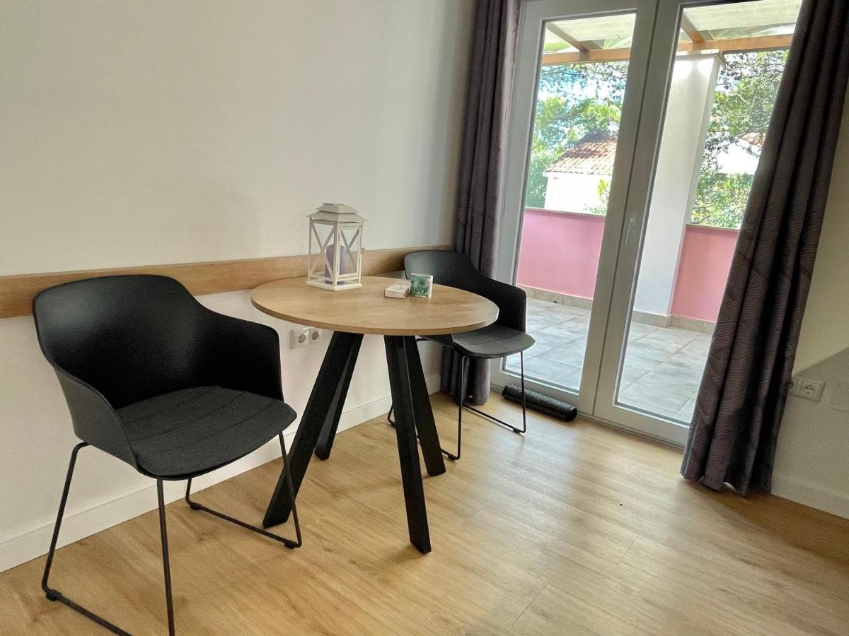 Artatore24 - Modern And Stylish Apartment