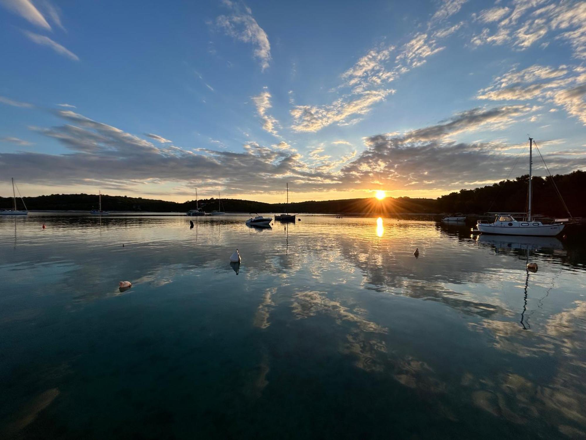 Artatore24 - Modern And Stylish Apartment Mali Lošinj
