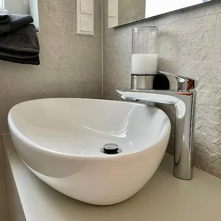 Artatore24 - Modern And Stylish Apartments Mali Lošinj Extérieur photo